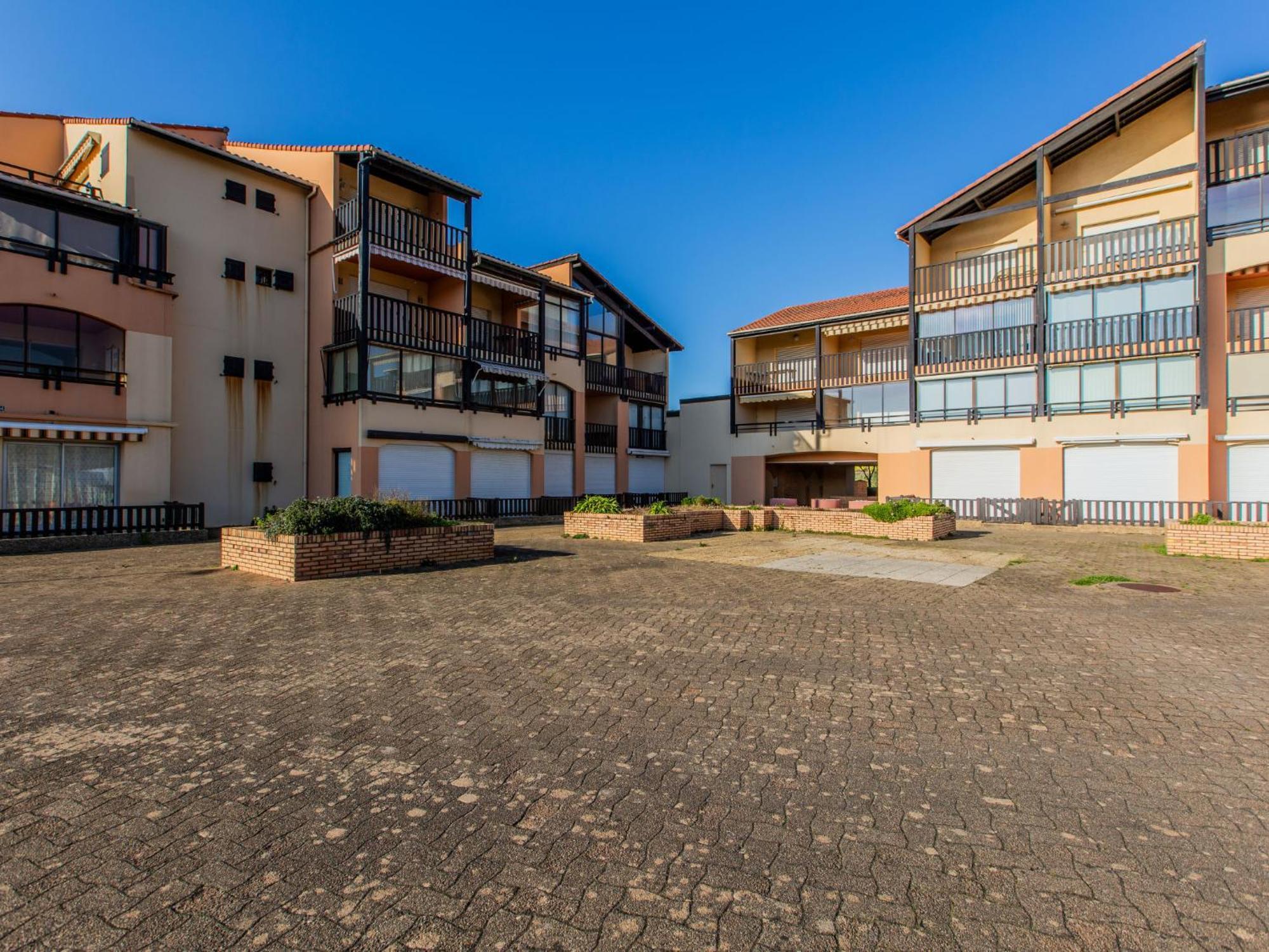 Apartment Les Terrasses Notre Dame Du Port-8 By Interhome Capbreton Exterior foto